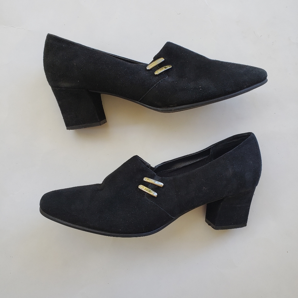 🌼5 FOR $25🌼Karen Scott..Riley Suede Pump